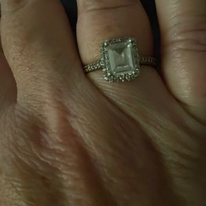 14 karat white gold emerald cut diamond ring